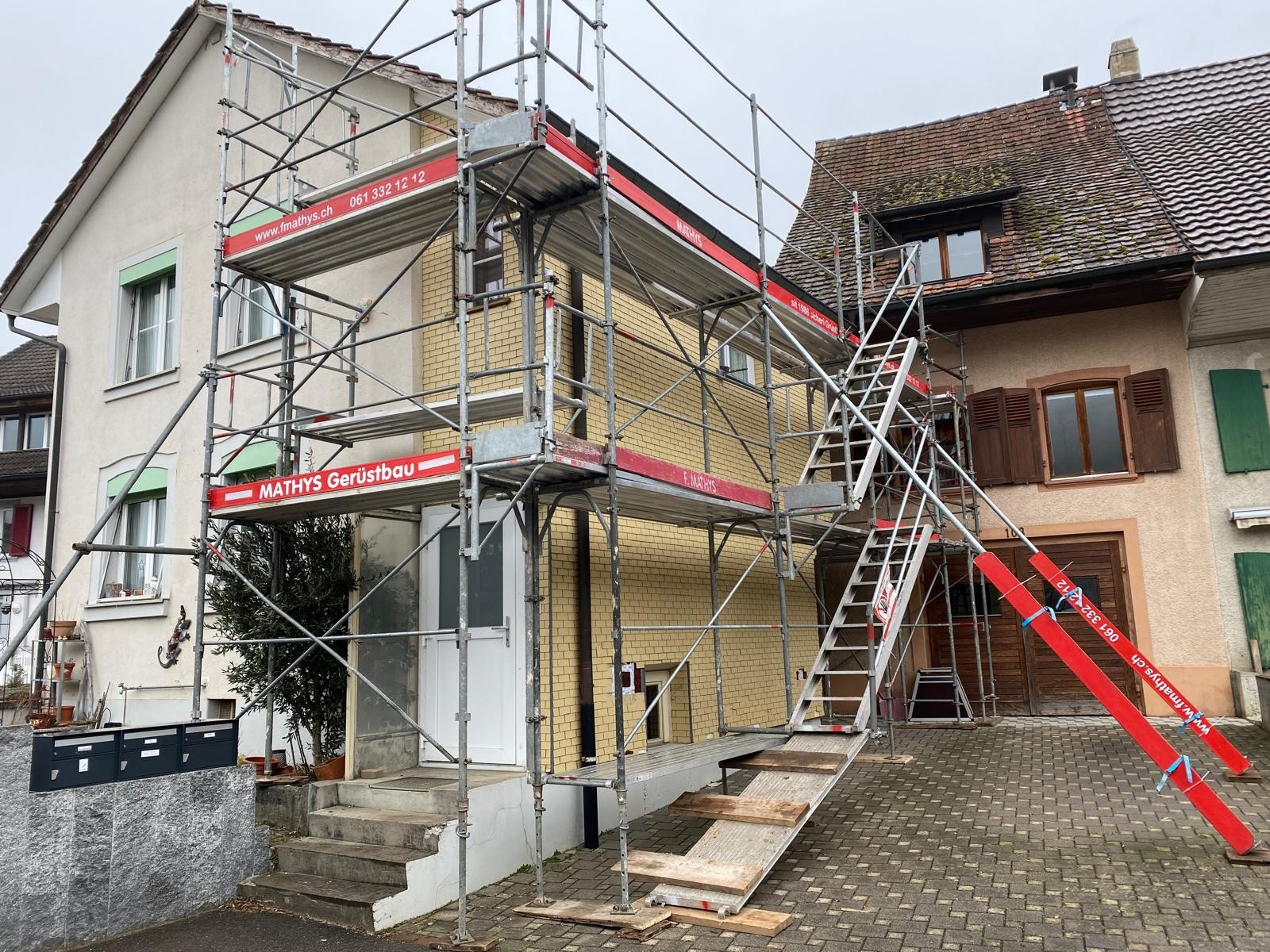 Casa Cascata Bignasco von surerprogetto.ch GmbH